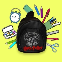 MOCHILA MINI HARRY POTTER #1 ECOCUERO (18x22x13CM APROX) (M0051)