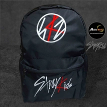 MOCHILA STRAY KIDS #1 (45X31CM APROX) (M0055)