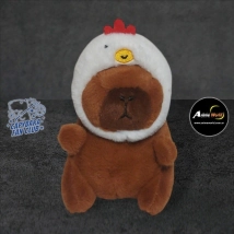 PELUCHE LLAVERO PREMIUM - CARPINCHO-CAPIBARA DISFRAZ #2 (15CM APROX) (P1371)