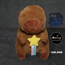 PELUCHE CARPINCHO-CAPIBARA CON ACCESORIO EN SUS MANOS #4 (23CM APROX) (P1540)