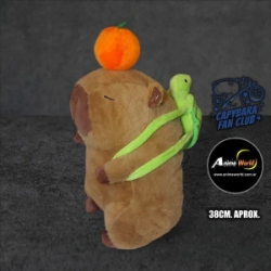 PELUCHE CARPINCHO-CAPIBARA CON MOCHILA Y CALABAZA #2 (38CM APROX) (P1599)