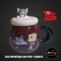 TAZA IMPORTADA TOM Y JERRY #1 CON TAPA Y SORBETE (V0054)