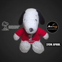 PELUCHE SNOOPY CON REMERA ROJA (37CM APROX) (P2101)