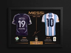 CUADRO NEGRO (40x30) BOX CON LUCES MUNDIAL 2026 MESSI CAMISETAS #1 (A0838)